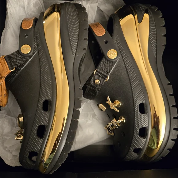 MCM Black and Gold Men's Sandals with Tan Accents - Picture 4 of 5